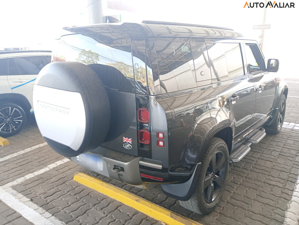 LAND ROVER DEFENDER 3.0 D300 TURBO DIESEL MHEV 110 X-DYNAMIC S AWD