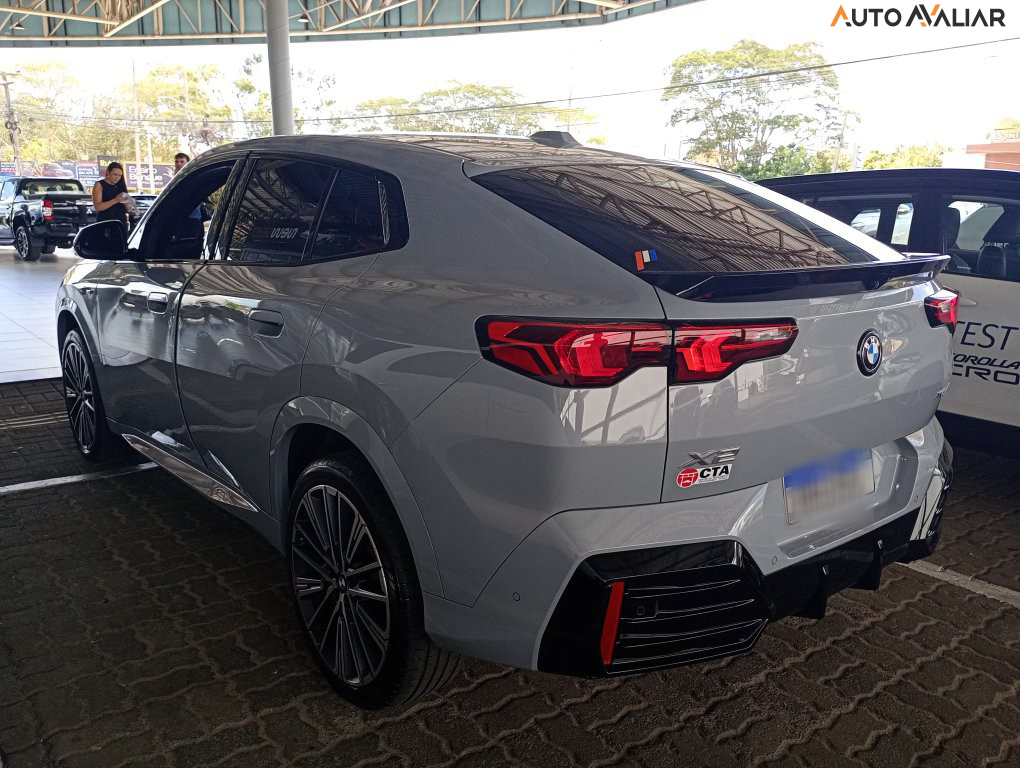 BMW X2 2.0 TURBO GASOLINA XDRIVE20I M SPORT  STEPTRONIC