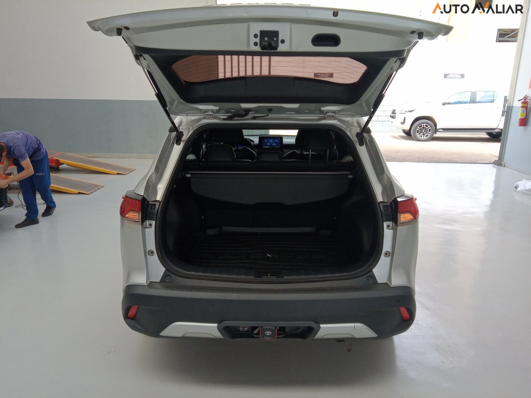 TOYOTA COROLLA CROSS 2.0 VVT-IE FLEX XRE DIRECT SHIFT