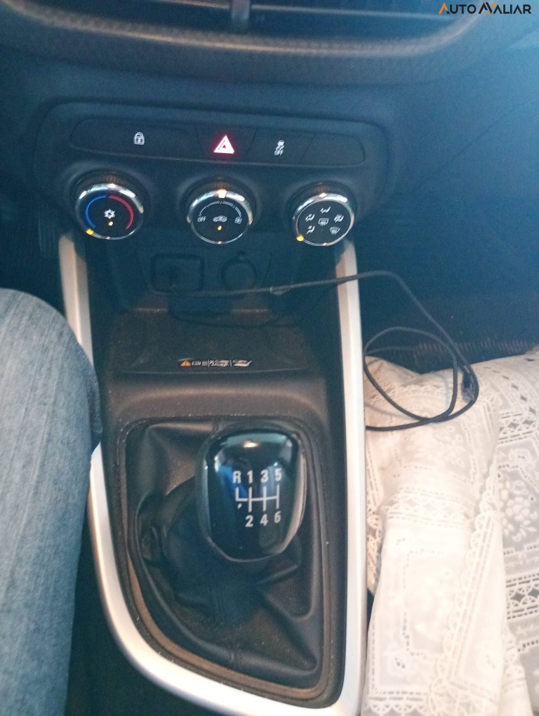 CHEVROLET ONIX 1.0 FLEX LT MANUAL