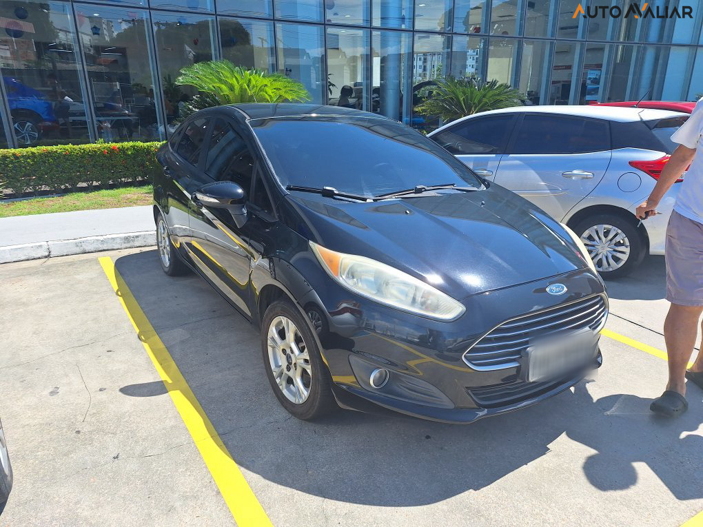 FORD FIESTA 1.6 SE SEDAN 16V FLEX 4P POWERSHIFT