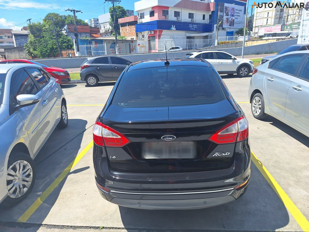 FORD FIESTA 1.6 SE SEDAN 16V FLEX 4P POWERSHIFT