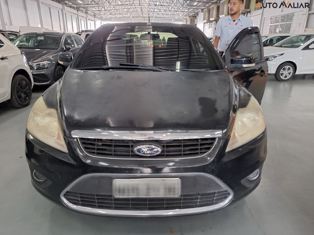FORD FOCUS 2.0 GHIA 16V FLEX 4P AUTOMATICO