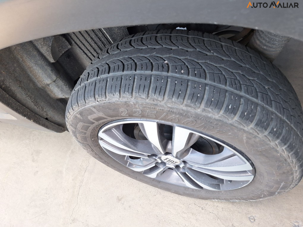 FIAT TORO 1.3 TURBO 270 FLEX FREEDOM AT6