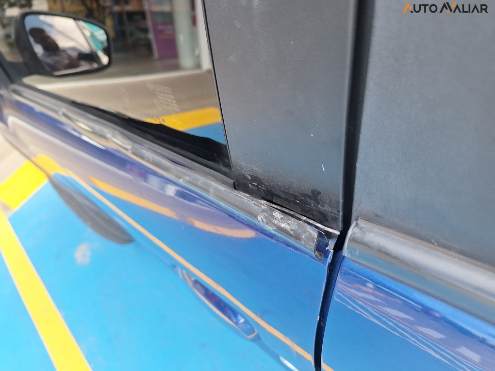 RENAULT KWID 1.0 12V SCE FLEX INTENSE MANUAL