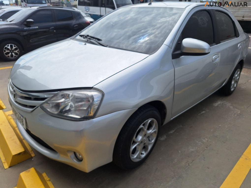TOYOTA ETIOS 1.5 XLS SEDAN 16V FLEX 4P MANUAL