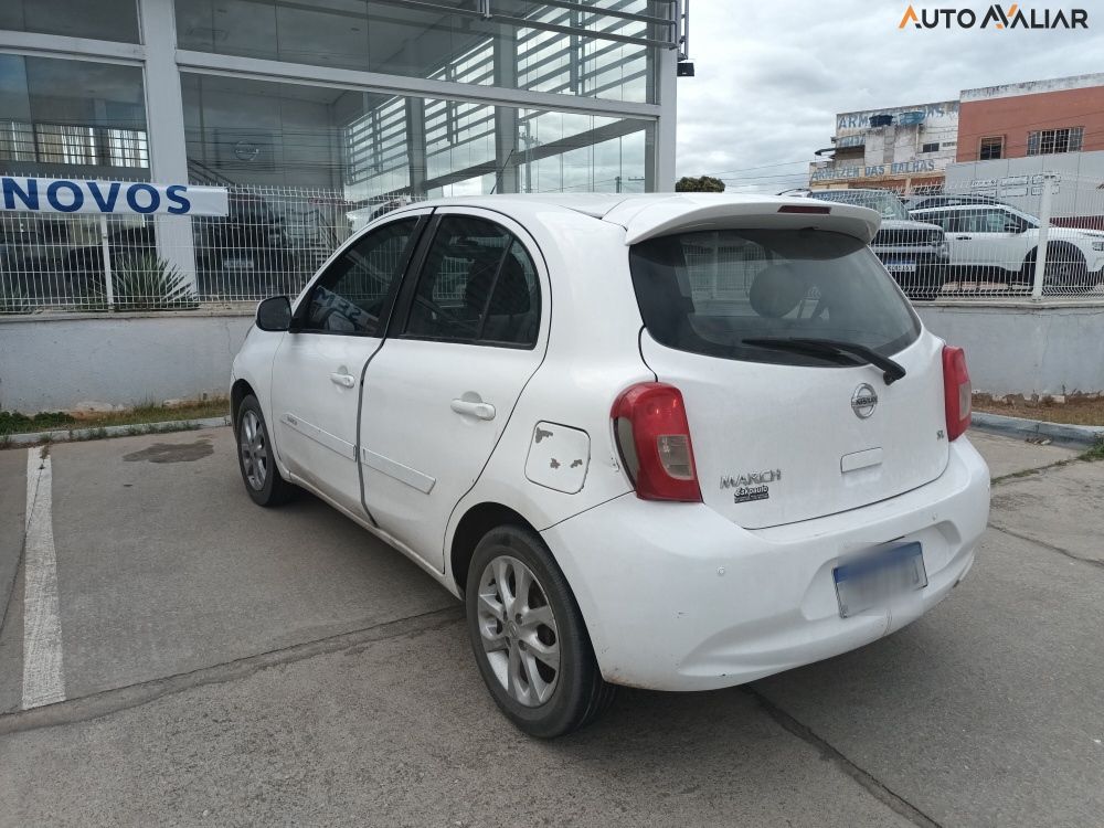 NISSAN MARCH 1.0 SV 12V FLEX 4P MANUAL