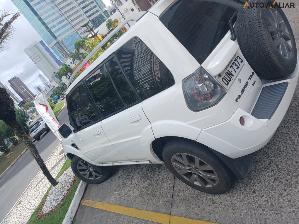 MITSUBISHI PAJERO TR4 2.0 4X2 16V 140CV FLEX 4P AUTOMATICO