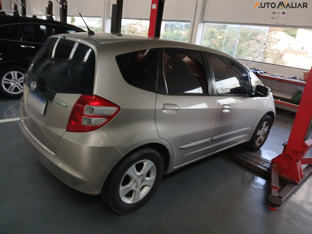 HONDA FIT 1.4 LX 16V FLEX 4P MANUAL