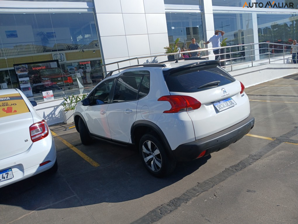PEUGEOT 2008 1.6 16V FLEX ALLURE PACK 4P AUTOMATICO