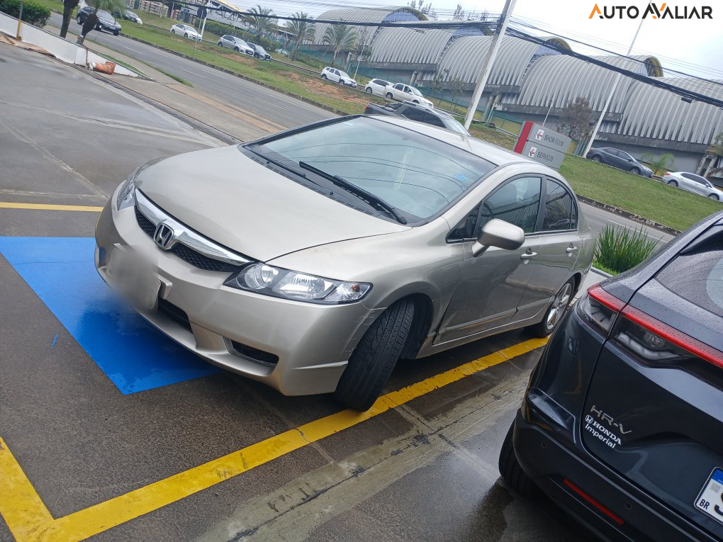 HONDA CIVIC 1.8 LXS 16V FLEX 4P MANUAL