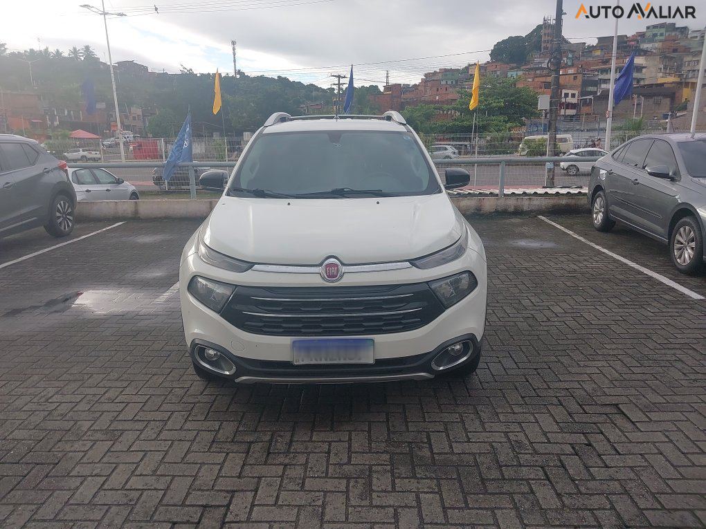 FIAT TORO 2.0 16V TURBO DIESEL VOLCANO 4WD AT9