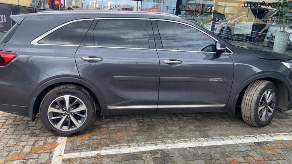 KIA SORENTO 2.4 16V GASOLINA EX 7L AUTOMATICO