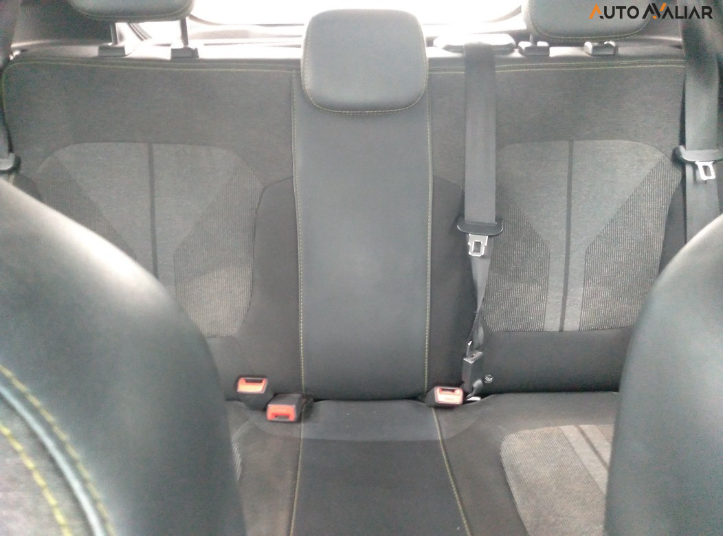 RENAULT KWID 1.0 12V SCE FLEX OUTSIDER MANUAL
