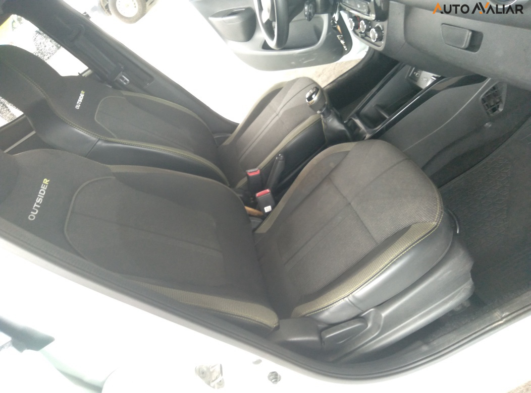 RENAULT KWID 1.0 12V SCE FLEX OUTSIDER MANUAL