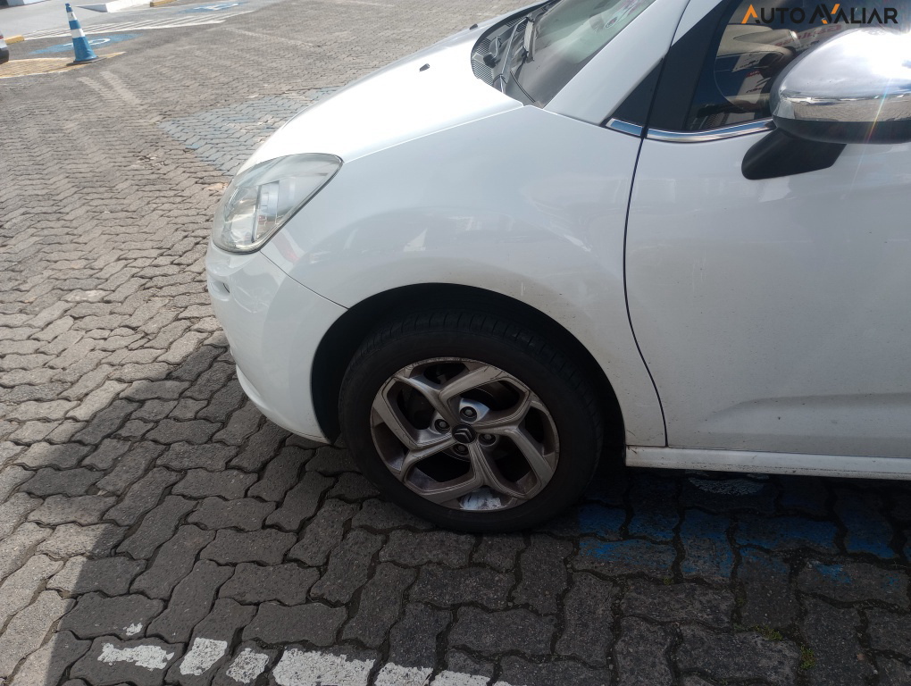 CITROEN C3 1.6 EXCLUSIVE 16V FLEX 4P AUTOMATICO