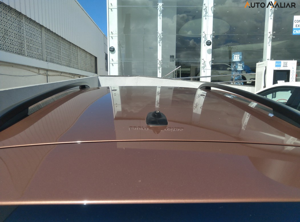 VOLKSWAGEN T-CROSS 1.0 200 TSI TOTAL FLEX COMFORTLINE AUTOMATICO