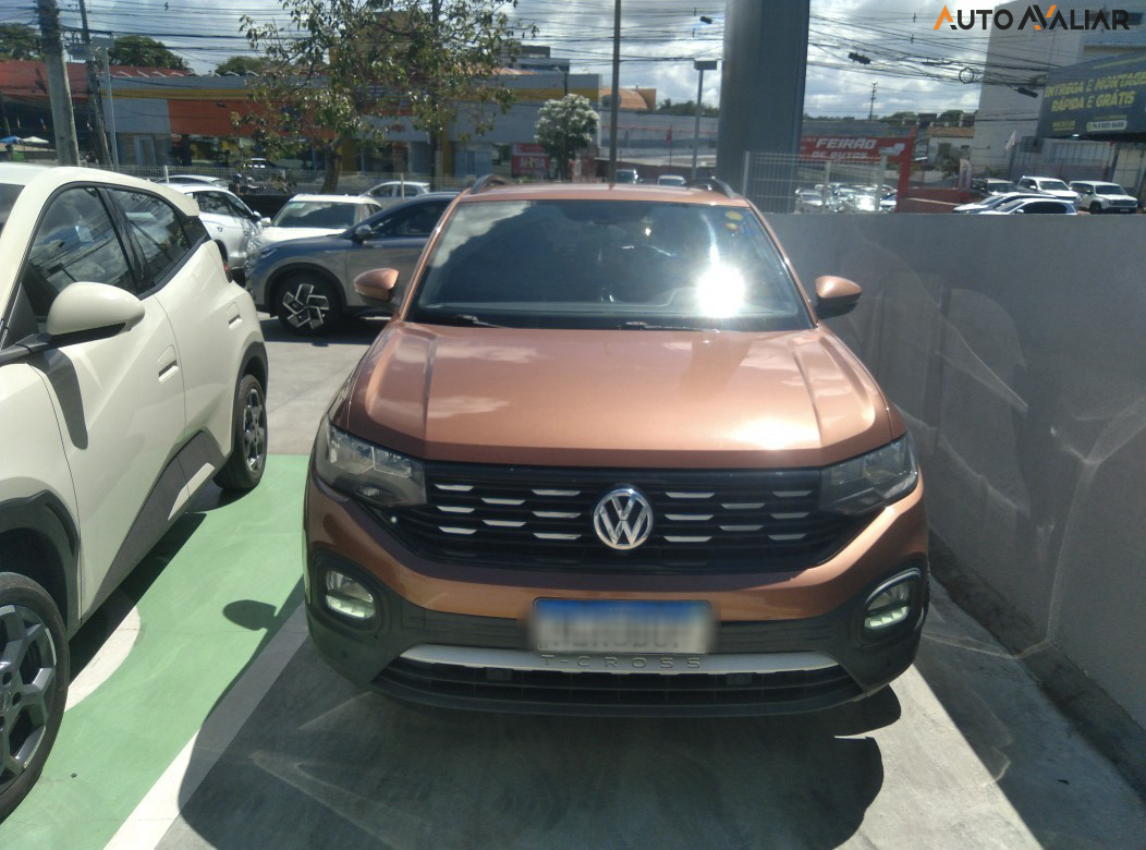 VOLKSWAGEN T-CROSS 1.0 200 TSI TOTAL FLEX COMFORTLINE AUTOMATICO