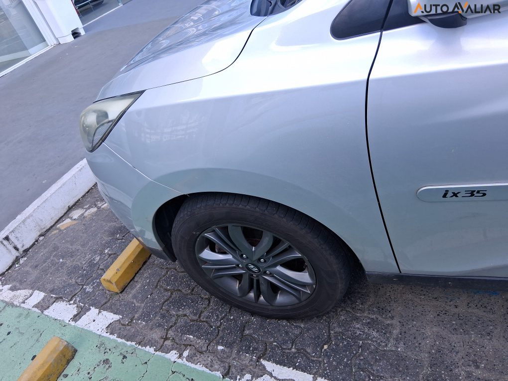 HYUNDAI IX35 2.0 MPFI GL 16V FLEX 4P AUTOMATICO