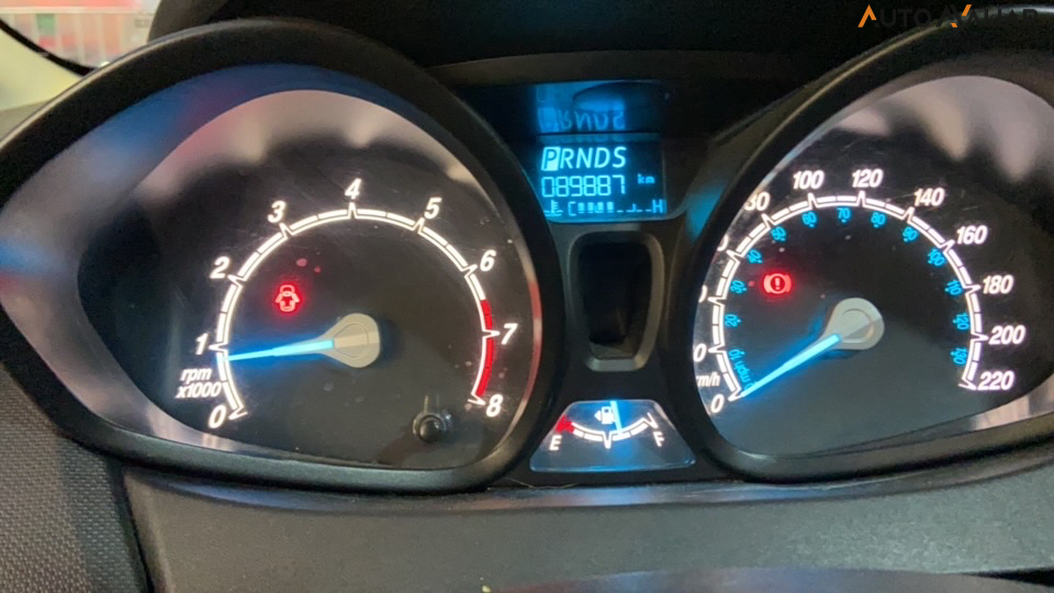 FORD FIESTA 1.6 SE HATCH 16V FLEX 4P POWERSHIFT