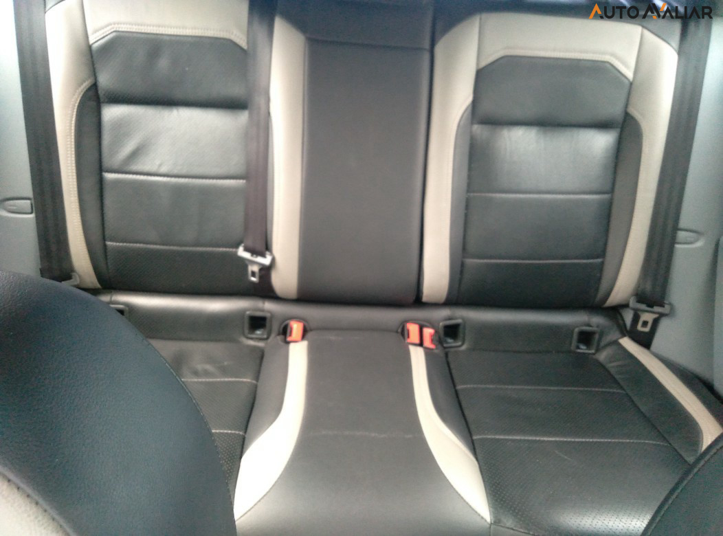 VOLKSWAGEN T-CROSS 1.0 200 TSI TOTAL FLEX AUTOMÁTICO
