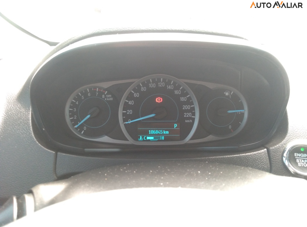 FORD KA 1.5 TI-VCT FLEX TITANIUM SEDAN AUTOMATICO