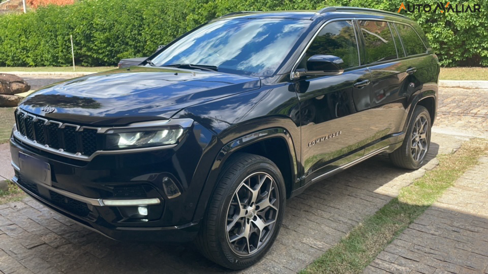 JEEP COMMANDER 2.0 TD380 TURBO DIESEL OVERLAND AT9