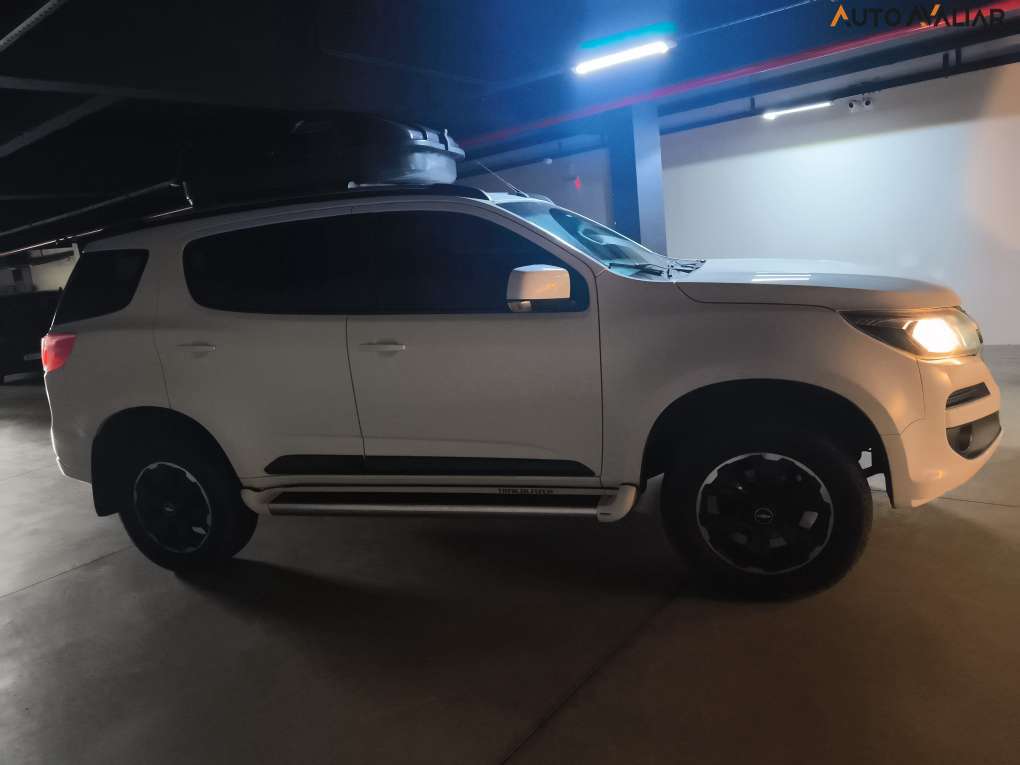 CHEVROLET TRAILBLAZER 2.8 LT 4X4 16V TURBO DIESEL 4P AUTOMATICO