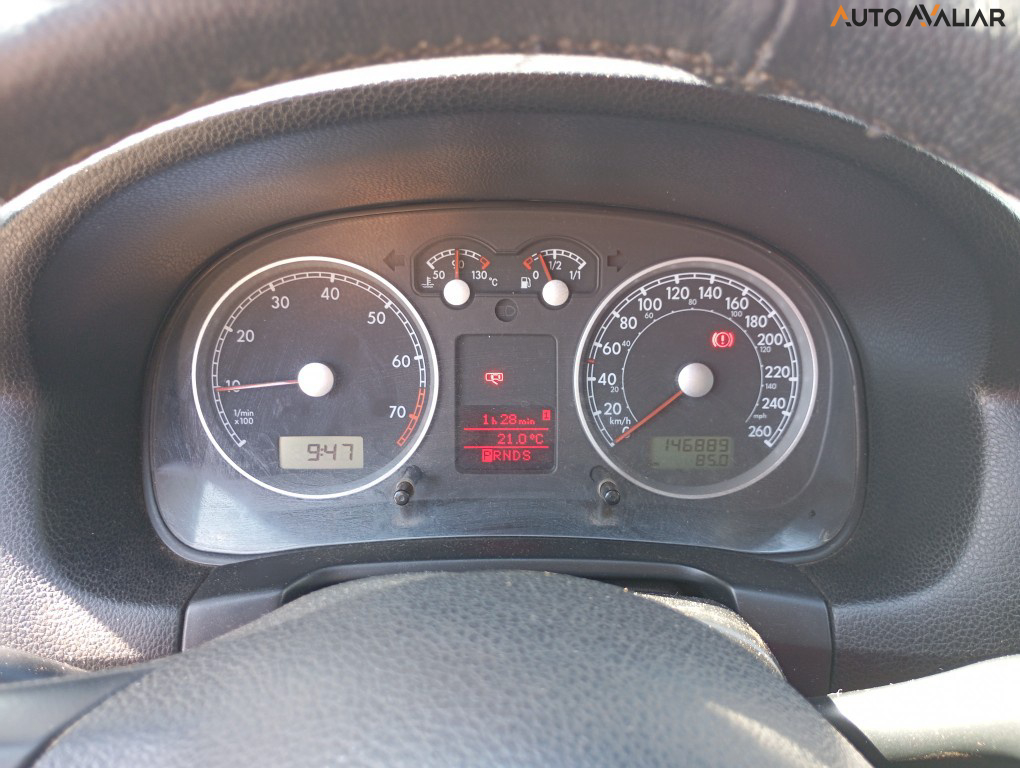 VOLKSWAGEN BORA 2.0 MI 8V FLEX 4P AUTOMATICO
