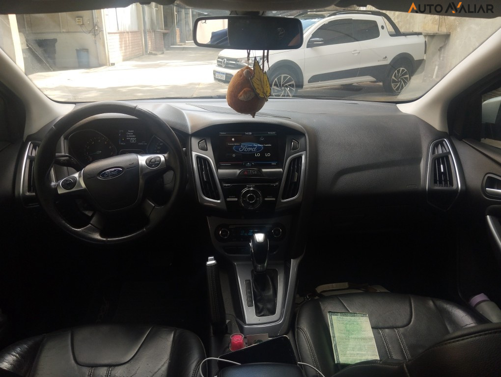FORD FOCUS 2.0 TITANIUM SEDAN 16V FLEX 4P POWERSHIFT