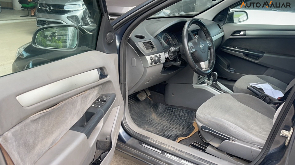 CHEVROLET VECTRA 2.0 MPFI ELEGANCE 8V FLEX 4P AUTOMATICO