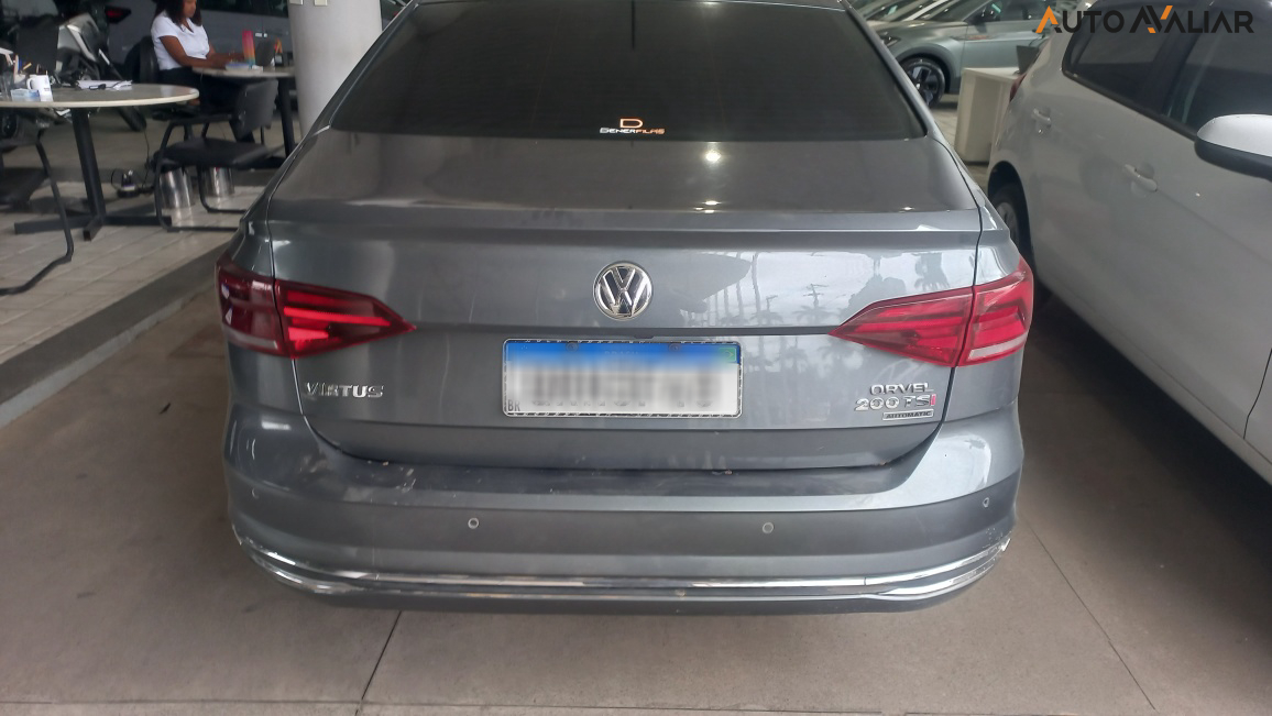 VOLKSWAGEN VIRTUS 1.0 200 TSI HIGHLINE AUTOMATICO