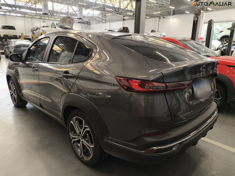 FIAT FASTBACK 1.0 TURBO 200 HYBRID IMPETUS CVT