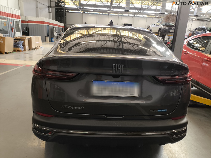 FIAT FASTBACK 1.0 TURBO 200 HYBRID IMPETUS CVT