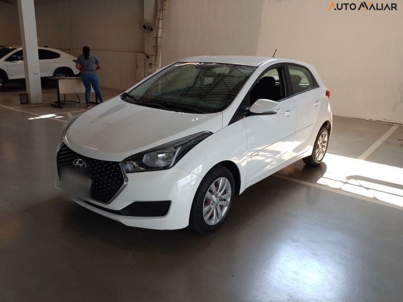 HYUNDAI HB20 1.0 COMFORT 12V FLEX 4P MANUAL