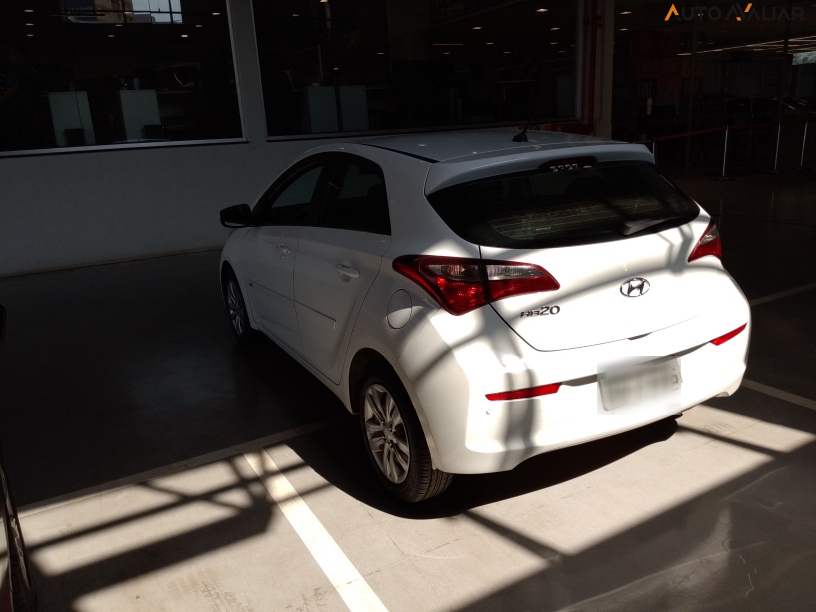 HYUNDAI HB20 1.0 COMFORT 12V FLEX 4P MANUAL