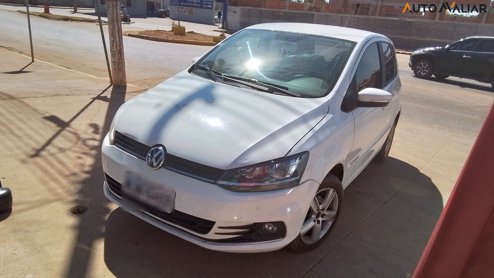VOLKSWAGEN FOX 1.0 MPI COMFORTLINE 12V FLEX 4P MANUAL