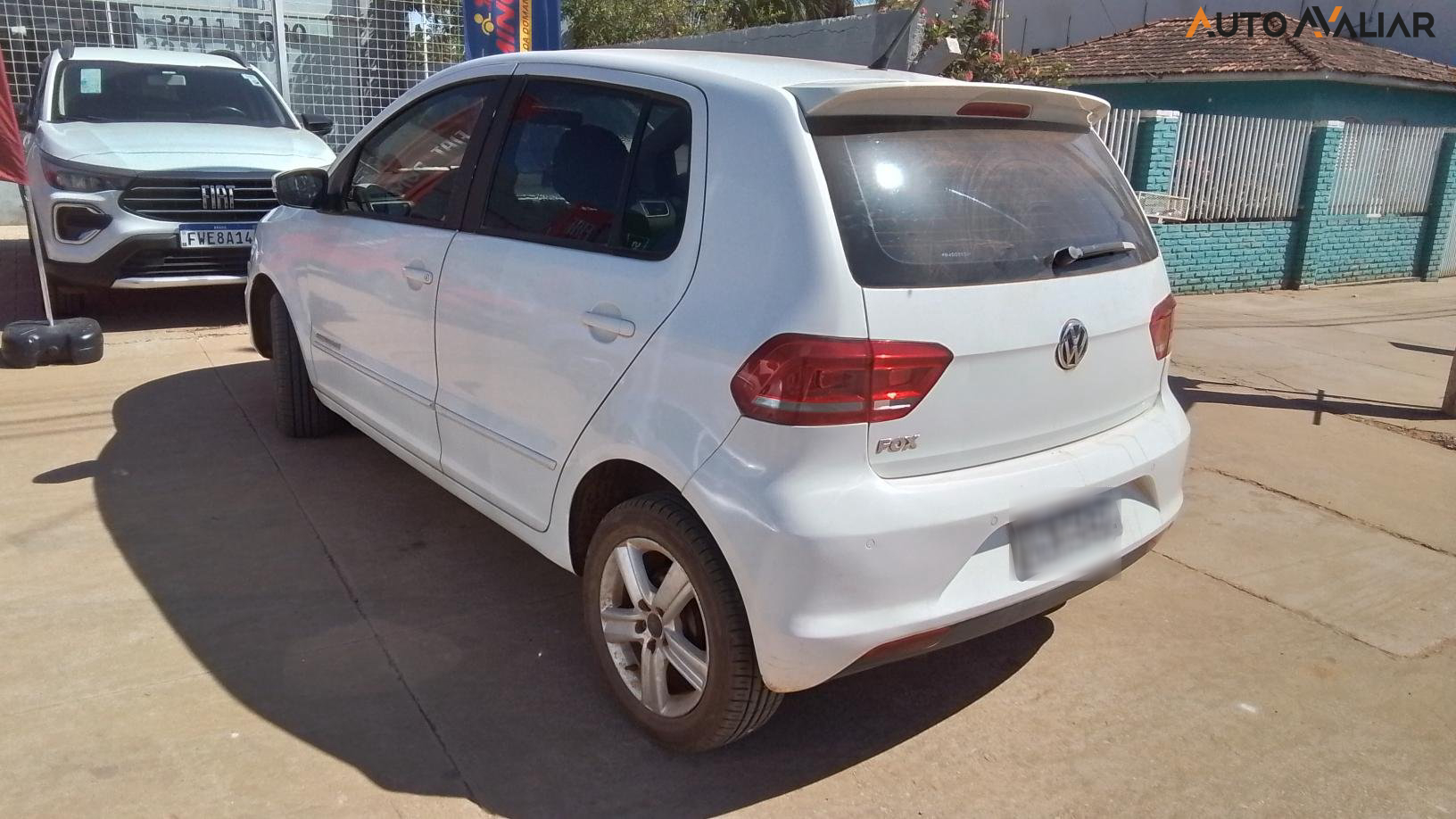VOLKSWAGEN FOX 1.0 MPI COMFORTLINE 12V FLEX 4P MANUAL