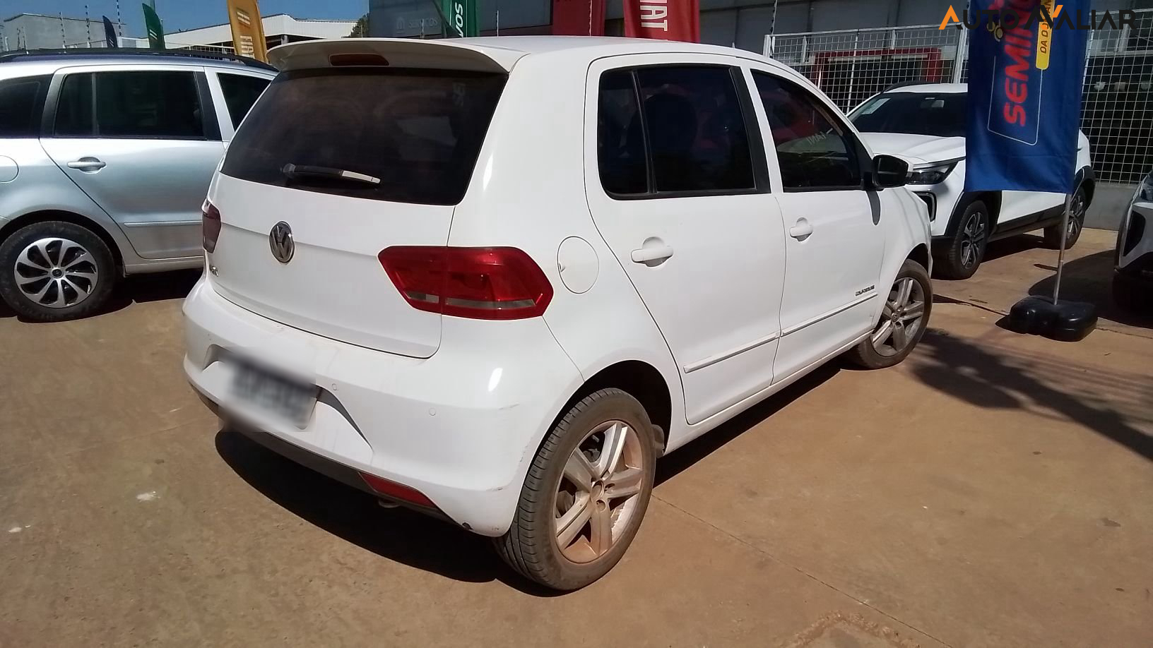 VOLKSWAGEN FOX 1.0 MPI COMFORTLINE 12V FLEX 4P MANUAL