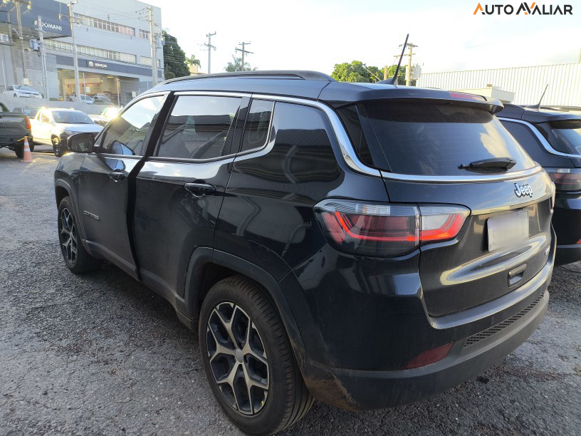 JEEP COMPASS 1.3 T270 TURBO FLEX LONGITUDE AT6