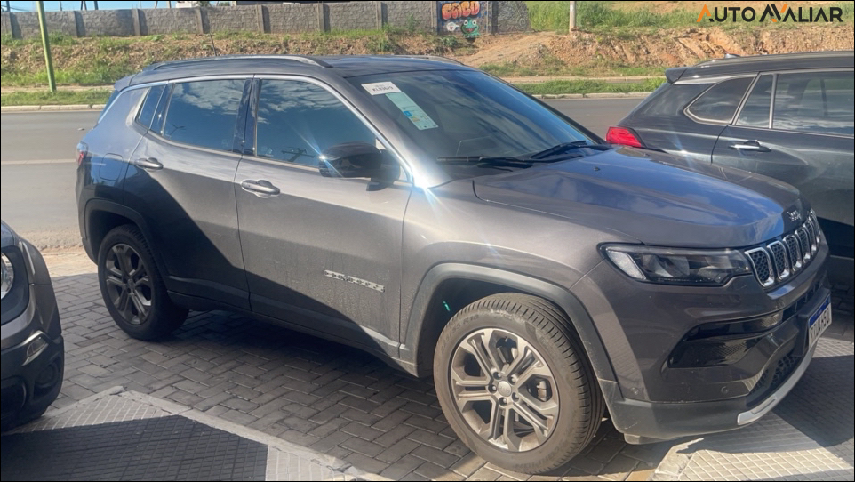 JEEP COMPASS 1.3 T270 TURBO FLEX LONGITUDE AT6