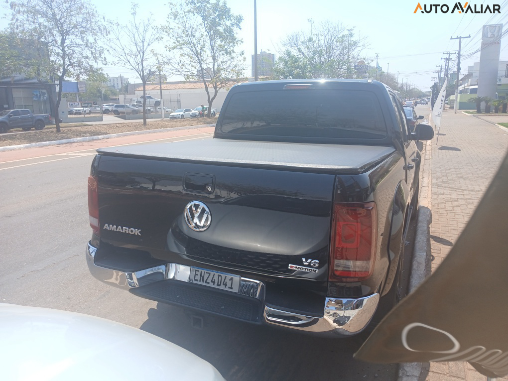 VOLKSWAGEN AMAROK 3.0 V6 TDI HIGHLINE CD DIESEL 4MOTION AUTOMATICO