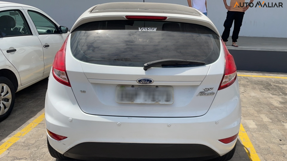 FORD FIESTA 1.6 SE HATCH 16V FLEX 4P MANUAL