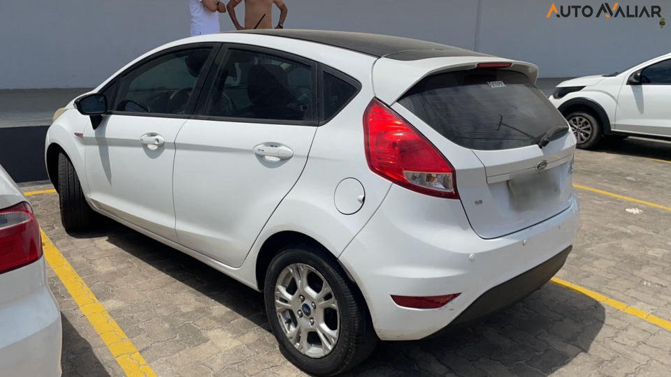 FORD FIESTA 1.6 SE HATCH 16V FLEX 4P MANUAL