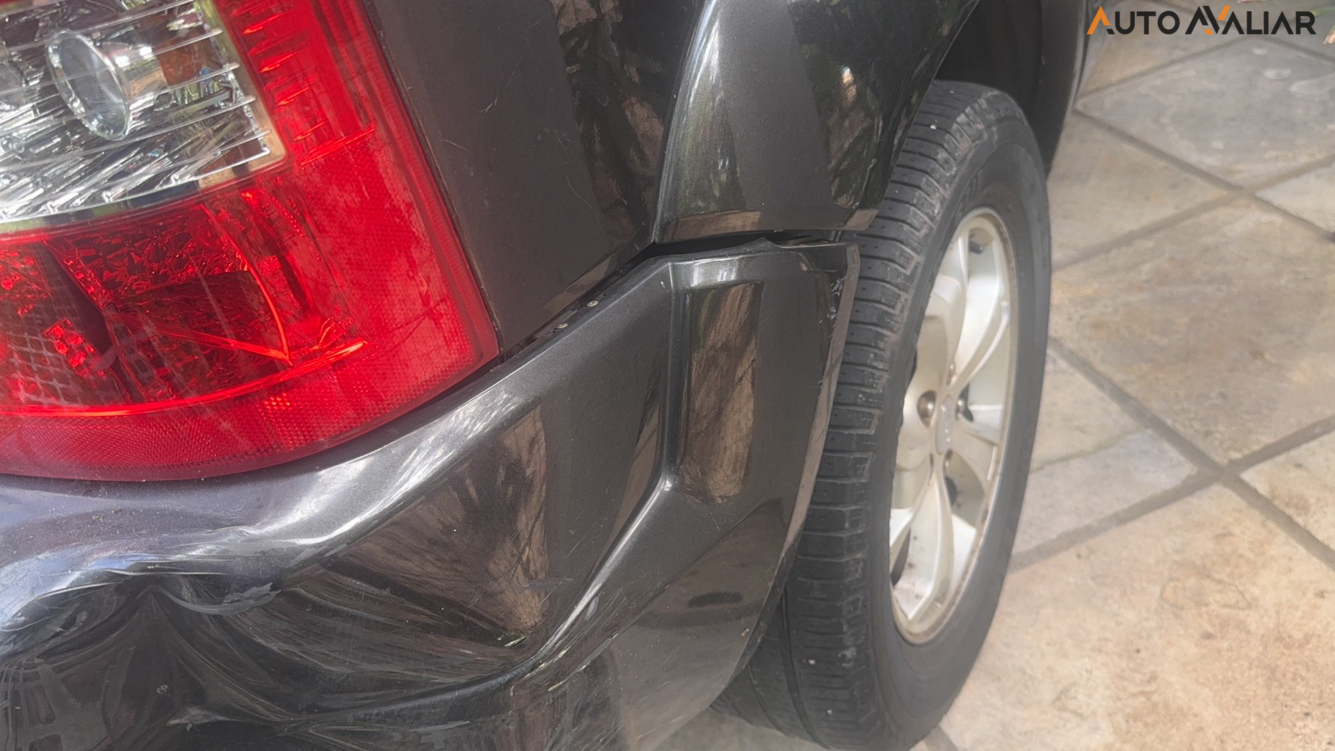 HYUNDAI TUCSON 2.0 MPFI GLS 16V 143CV 2WD GASOLINA 4P AUTOMATICO