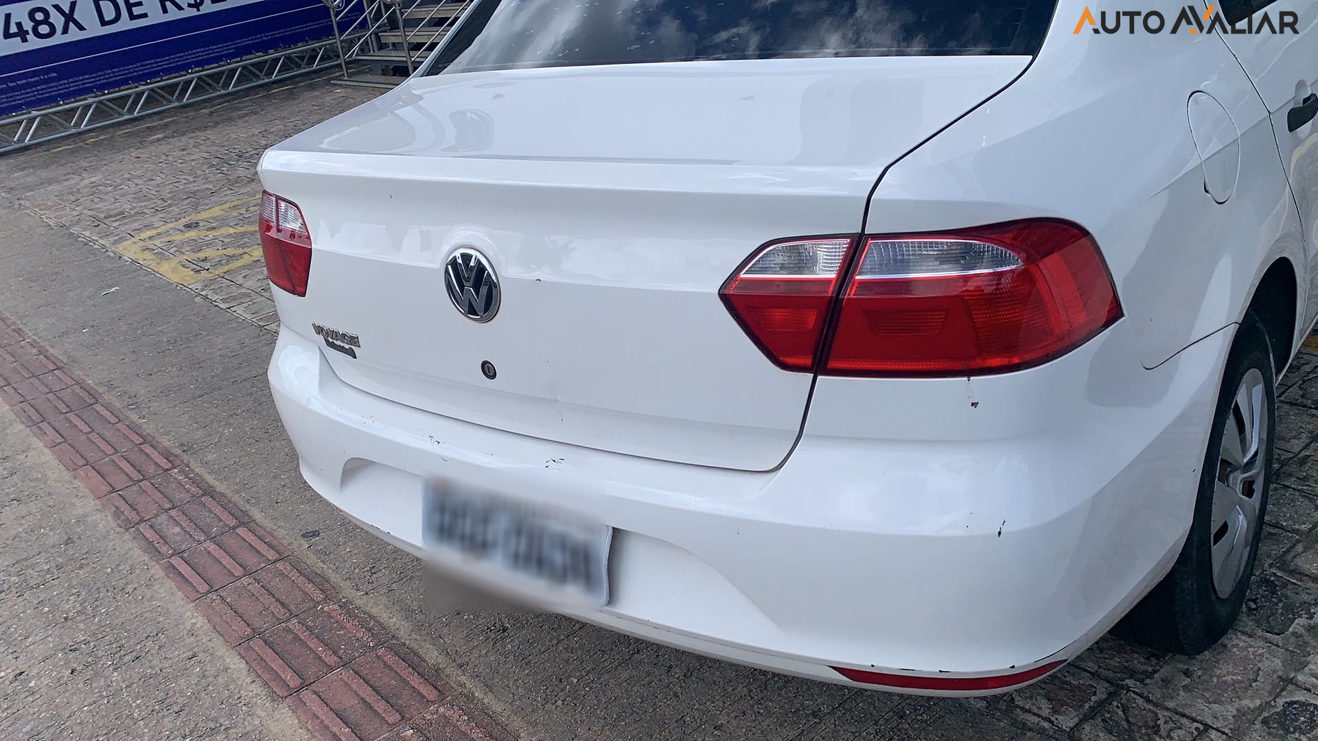 VOLKSWAGEN VOYAGE 1.0 MI TRENDLINE 8V FLEX 4P MANUAL