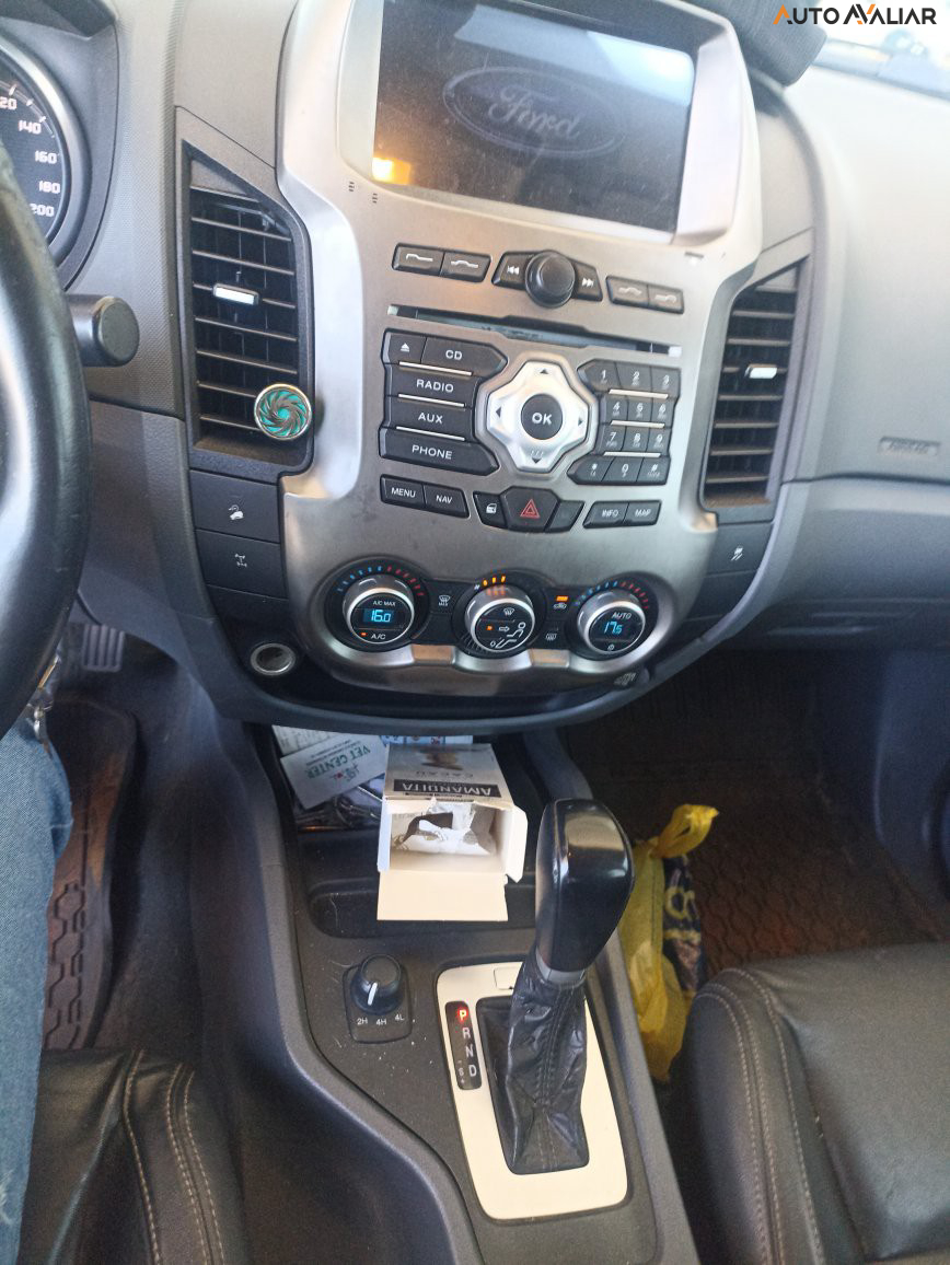 FORD RANGER 3.2 LIMITED 4X4 CD 20V DIESEL 4P AUTOMATICO