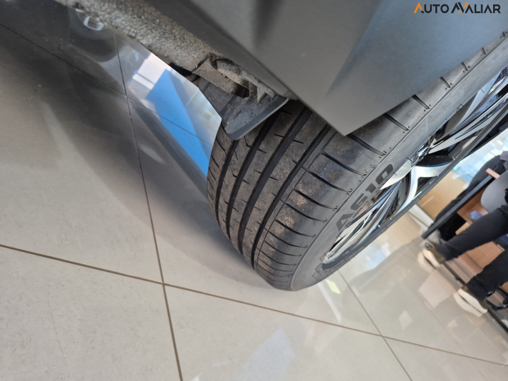 VOLKSWAGEN TAOS 1.4 250 TSI TOTAL FLEX HIGHLINE AUTOMÁTICO