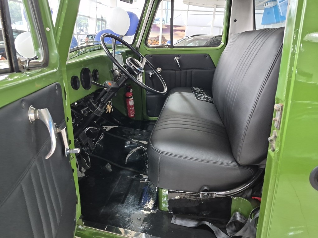 FORD F-75 2.3 4X2 PICK-UP MANUAL