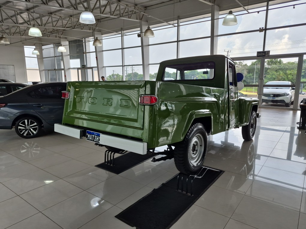 FORD F-75 2.3 4X2 PICK-UP MANUAL